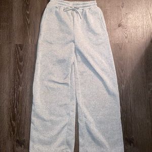 ☆ Shein grey sweatpants ☆
